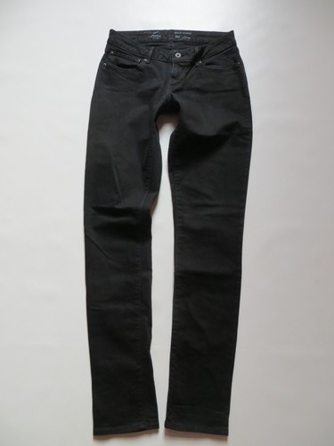 Levi bold curve - bold, skinny