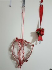 Deko Herz aus Draht und  Rose mit Tropfen zum Hängen ROT 2 Teile TOP