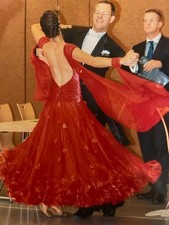 Turnierkleid Standard mit Swarowski Glitzersteinen