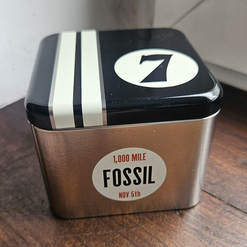 Fossil blechdose box von uhr - fossil, blechdose/box