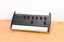 Behringer Powerplay P16-M