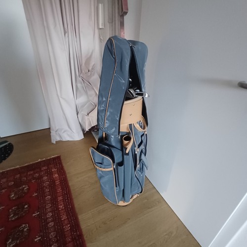 Golfbag mit schlägern - golfbag,