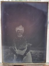 Tolle antike Foto Glasplatte, seltenes Glasnegativ, Modische junge Frau von 1908