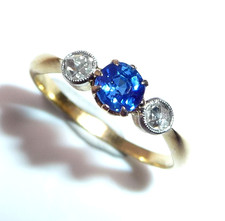 Ring ANTIK 750 Gold 0.08 ct