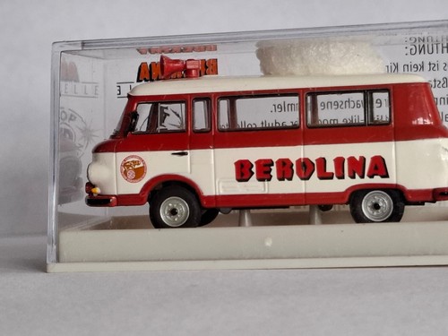 Barkas 1000 berolina - b,
