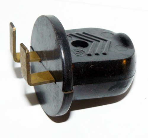 Vintage poliger stecker ddr - 2-poliger,