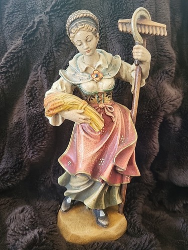 Handgeschnitzte - 🕊️,