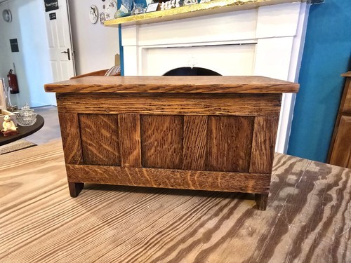 Vintage eichenholztruhe - vintage,