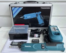 Makita TD020DSEX Knickschrauber Akkuschrauber mit Koffer & Zubehör Set