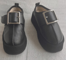 UGG Damen Plateau Boot