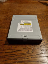 DVD-ROM-Laufwerk / Ultima electronics (Artec) /  Model: DHM-1648 S / IDE intern