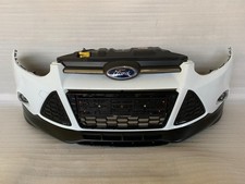 Ford Focus III Stoßstange