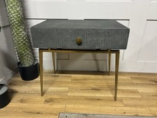 D.I. DESIGNS Greyshott