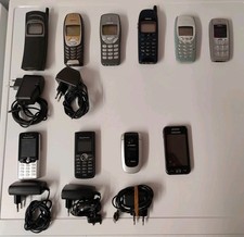 Handy Sammlung Konvolut der Marken Nokia 8110, Samsung, Sony Ericsson 