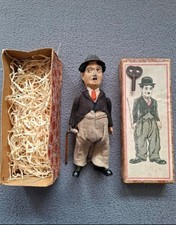 ■ Charlie Chaplin ■ SCHUCO