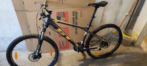 Mountainbike avalanche - gt,