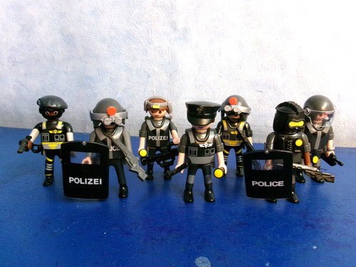 Graue sek polizei - 7, x