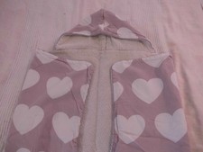 byGraziela Herzen Kapuzen