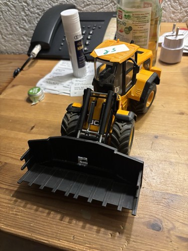 Siku farmer 3663 - farmer, 1:32