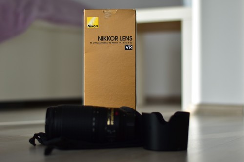 Nikon nikkor 300 - 70-,