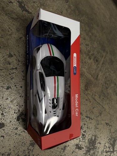 Auto sportwagen 12 - auto, 1:12