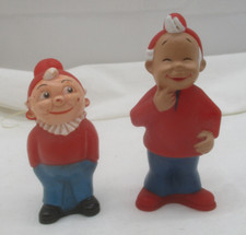 2 x Kunststoff Figuren –