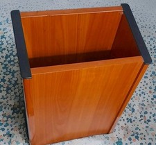 Edeles Design Regenschirmständer Holz Schirmständer mit abnehmbarer Tropfschale