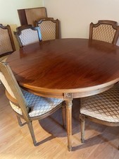 Gesamtset Tisch + 6 Stühle im Louis XVI bzw. Neoklassizismus