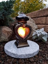 Grablaterne mit Sockel