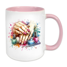 Nagelstudio, Nageldesignerin