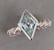 Goldschmiedering rough Aquamarin 925 Silber Unikat massiv handmade Kiodesign