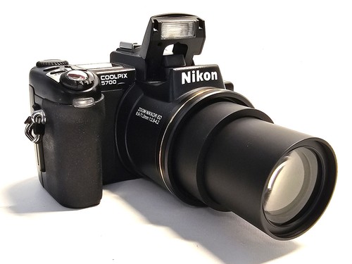 Nikon coolpix 5700 - nikon,