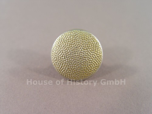 152069 ein goldener knopf - ein,