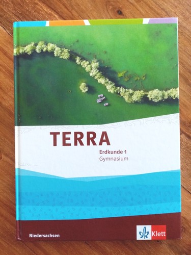 Terra erdkunde schulbuch nds - 1,