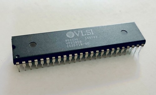 Atari 7800 chip c025718 - 7800,