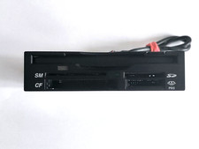 Teac FD-CR8 3,5″ Floppy-Disk-Laufwerk & Kartenleser Card Reader