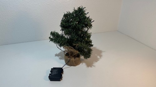 Kleiner künstlicher