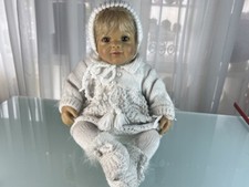 Künstlerpuppe  Regina Swialkowski Vinyl Puppe 52 cm. Top Zustand 