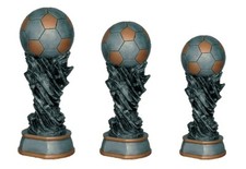 3er Serie Fußballtrophäen -