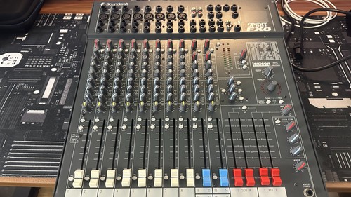 Soundcraft spirit fx8 - spirit,