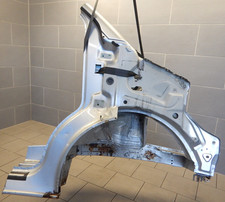 VW T5 / LÄNGSTRÄGER RADLAUF KAROSSE KAROSSERIE / vorne rechts (BB342)