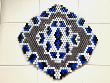 DDR schöner großer GLASPERLENUNTERSETZER  ca : 300 gr  bunte DDR Glasperlen