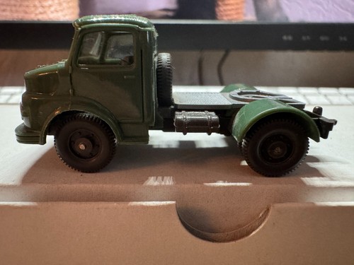 Wiking mercedes mb 1413 - 1:87,