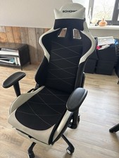 Schwarz Weißer Gaming Stuhl
