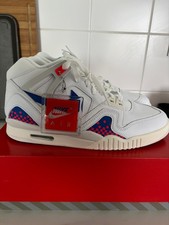 nike air tech challenge II QS