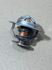 Thermostat IHC 383 423 453 523 553 554 654 624 724 824 946 1046 1246 3059676R