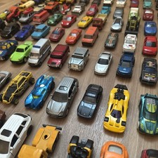 Matchbox Hot Wheels Siko  Auto