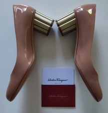 Pumps Salvatore Ferragamo nude Lackleder Vollleder Gr 38