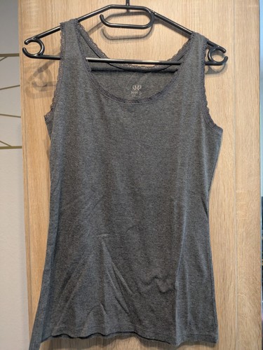 Graues top mit spitzenkragen - graues,