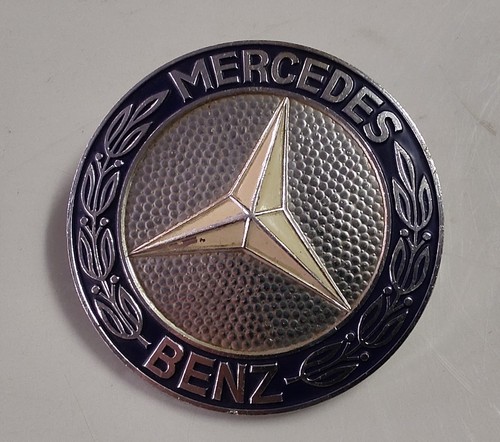 Mercedes benz plakette - mercedes-benz,